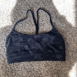 Camo lululemon sports bra